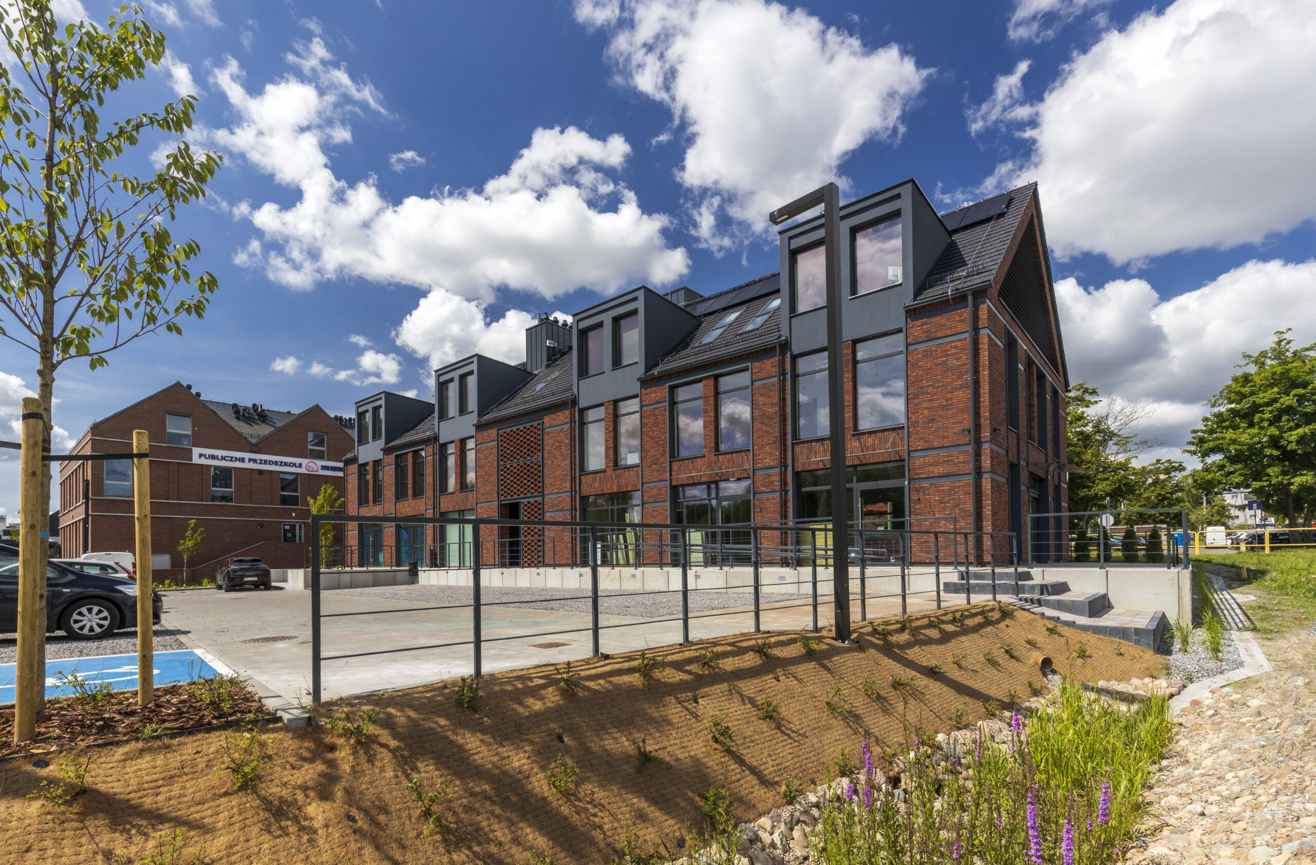 Elewacja frontowa od ulicy Kossaka